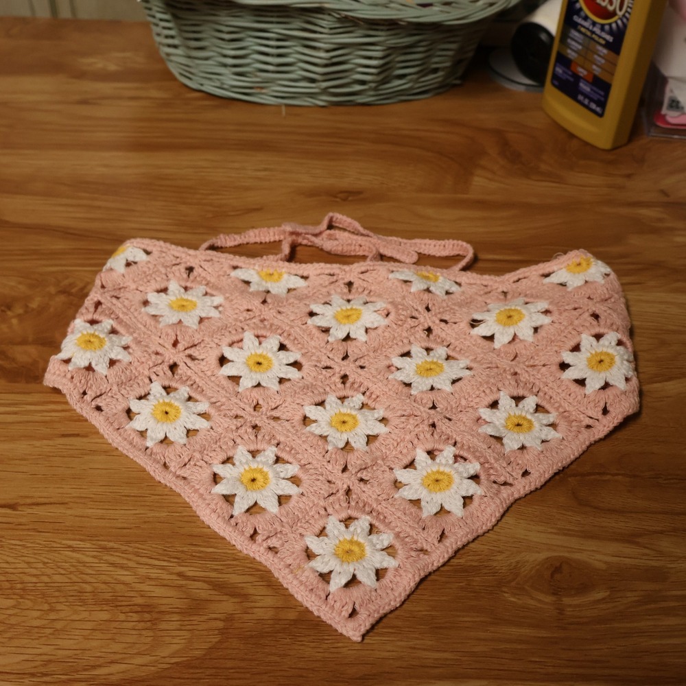 Crochet Daisy‎ Granny Square Kerchief Headband Womens Size OS Pink Boho Cottage